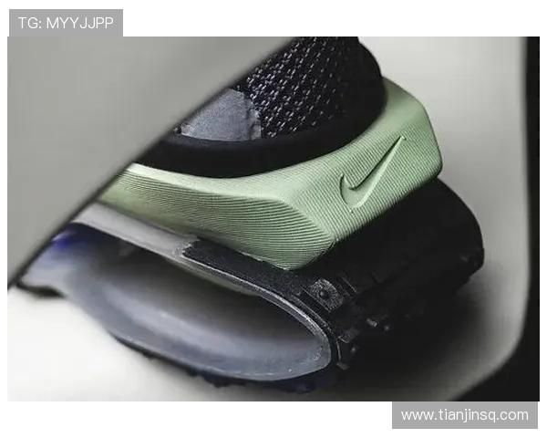 侃爷篮球鞋（侃爷 nike）世界杯体育论坛